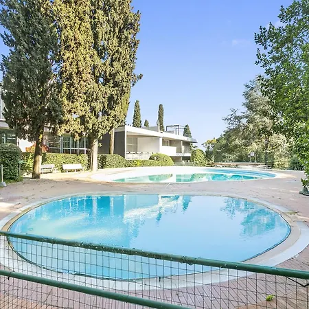125 And 402 * Gardone Riviera