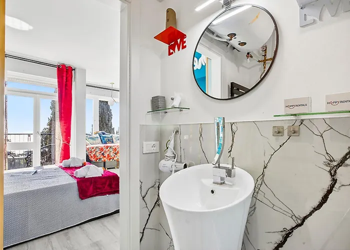 125 And 402 Apartmán